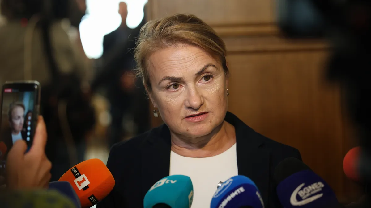 Депутатите от разпадналата се "Величие", близки до Ивелин Михайлов, няма да подкрепят третия мандат