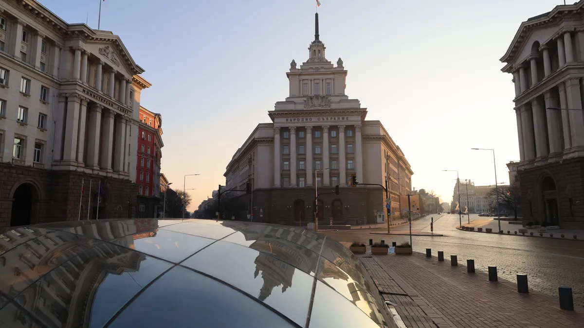 Депутатите приеха на първо четене и петте законопроекта за промени в Изборния кодекс