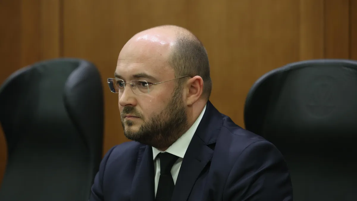 Депутатите приеха Закона за личния фалит, нужен за второто плащане по ПВУ