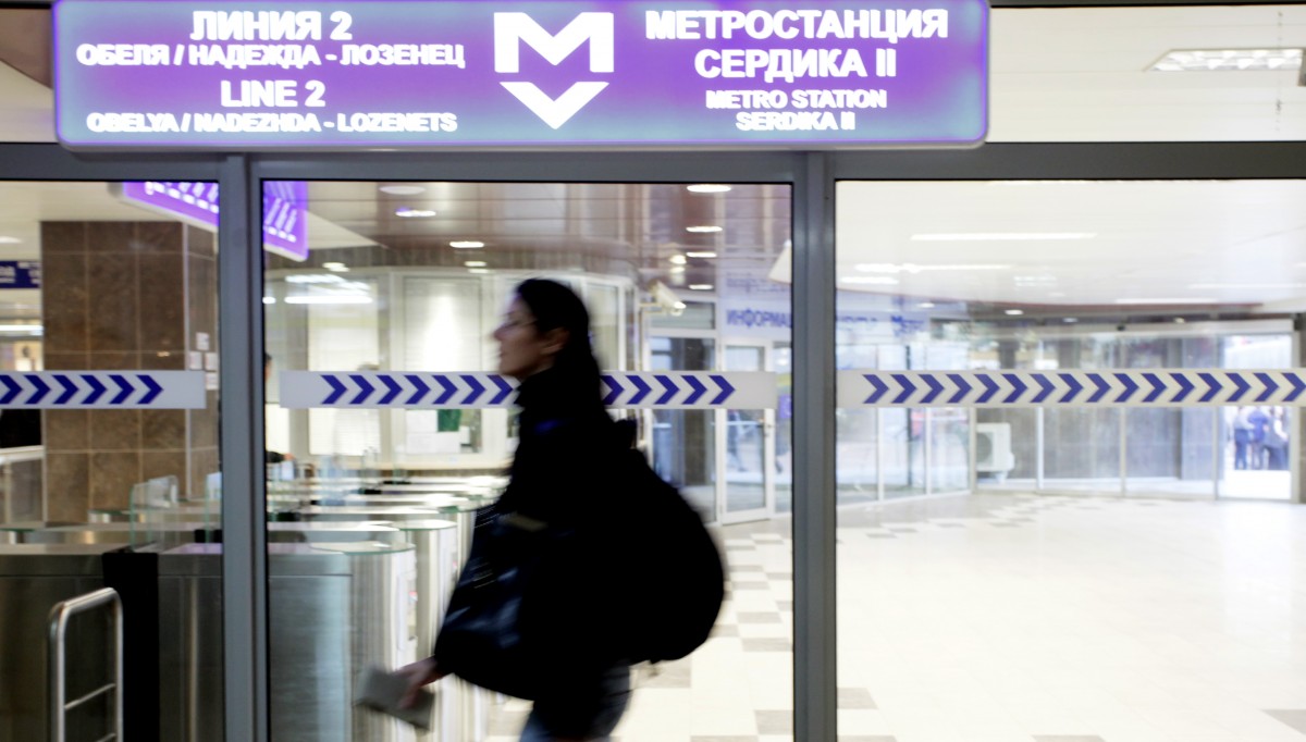 Дигиталната революция завладява софийското метро