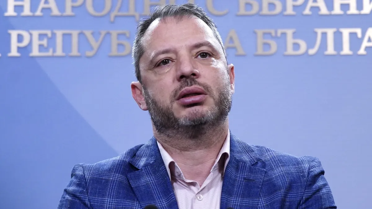 Добрев: Ние сме като камикадзета – поемаме отговорност, нямаме ясен хоризонт 