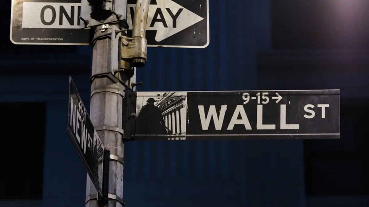 Dow, S&P 500 се понижават, след като ЕЦБ намали лихвените проценти