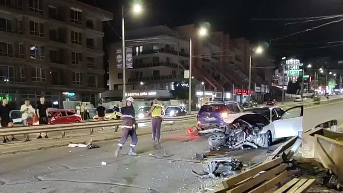 Два автомобила са размазани след неправилно изпреварване в Кърджали