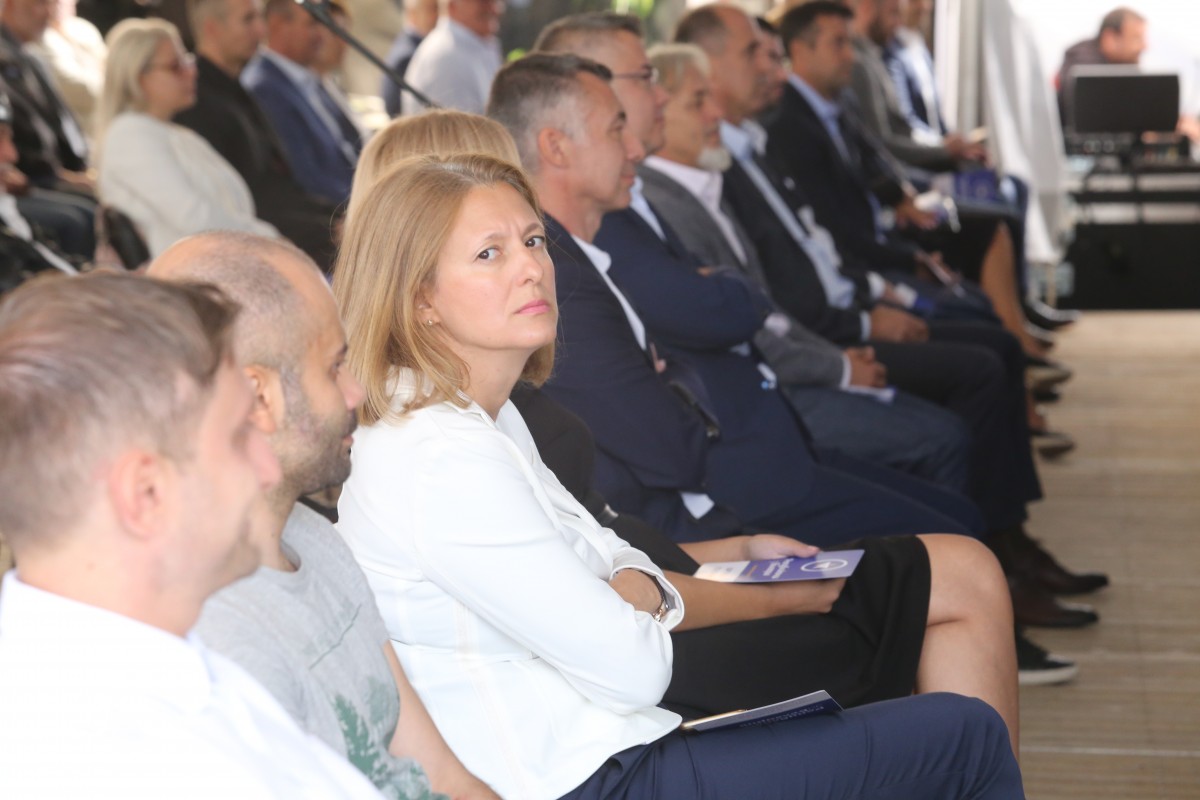 Джема Грозданова: Борисов трябва да подаде оставка