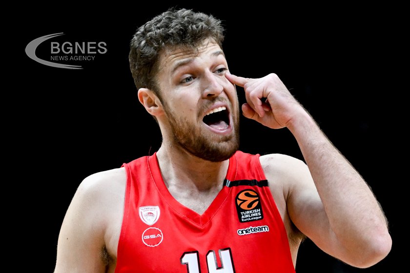 Избраха Александър Везенков за MVP на Евролигата
