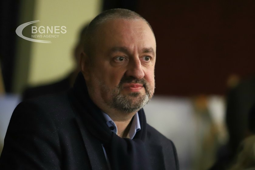 Ясен Тодоров: Ако автомобилът на Гешев не беше брониран, днес ВСС щеше да избира нов главен прокурор