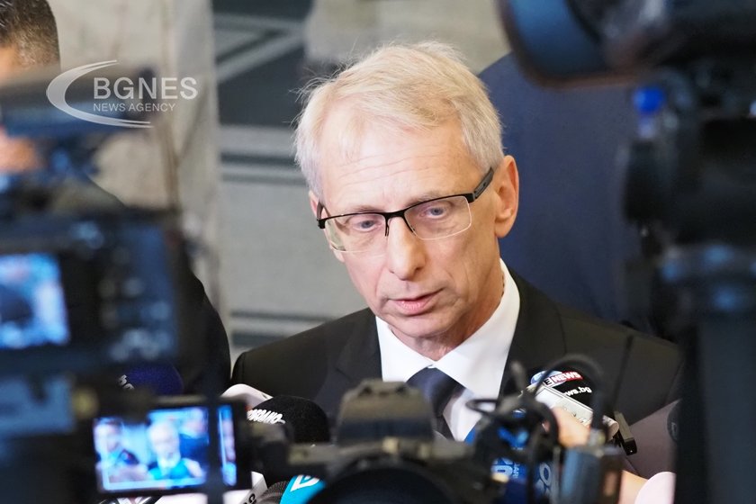 Денков: Може да загубим над 1.4 млрд. лв. по ПВУ, ако не се разберем