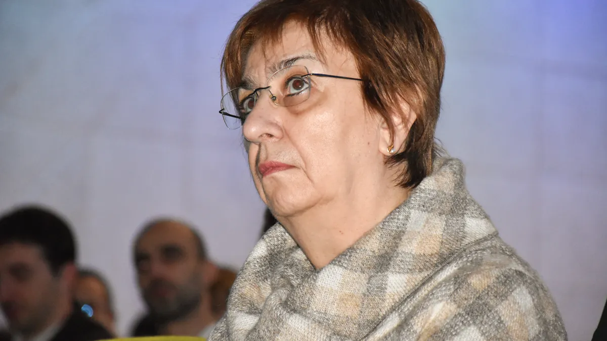 Екатерина Михайлова: Радев не може да обжалва решението на Киселова за референдума