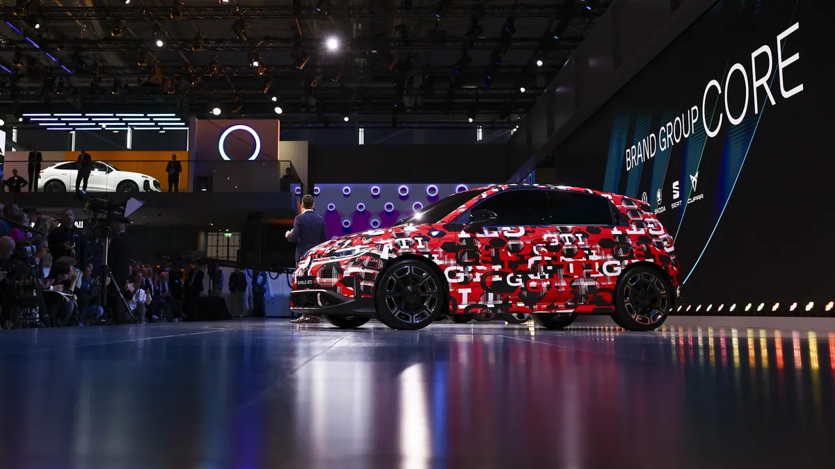 Електрическа война: Volkswagen срещу BYD в битка за Европа