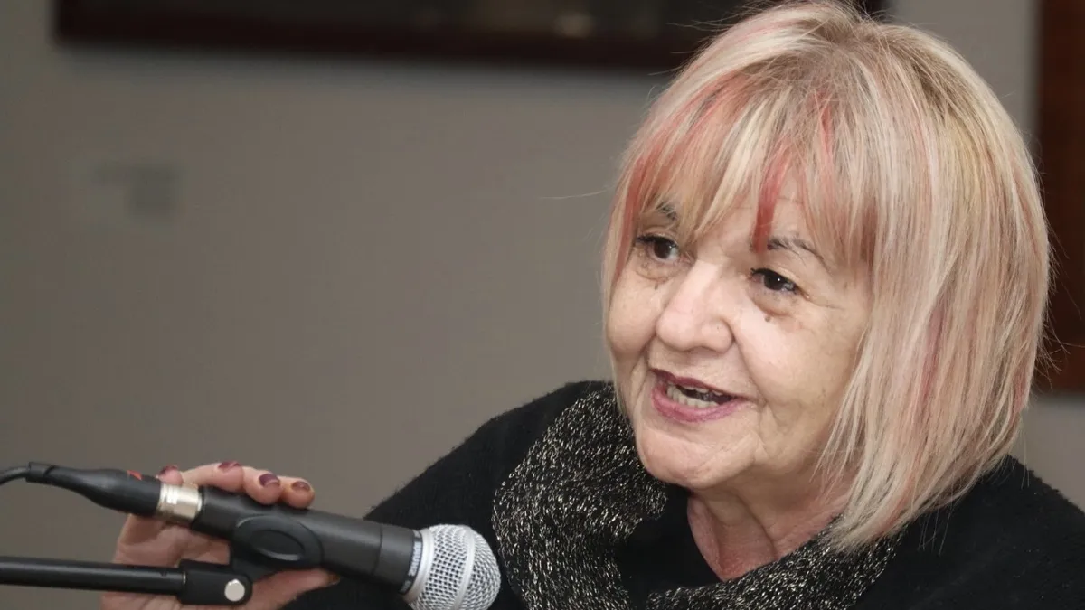 Ели Юрукова: Командирът Вучич върна скелета на Велика Сърбия в Общосръбския събор