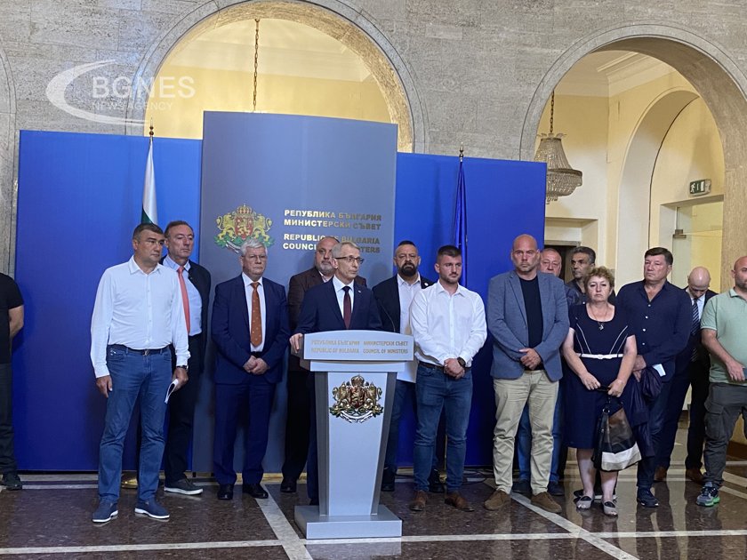 Земеделците на среща в МС с премиера и двама министри
