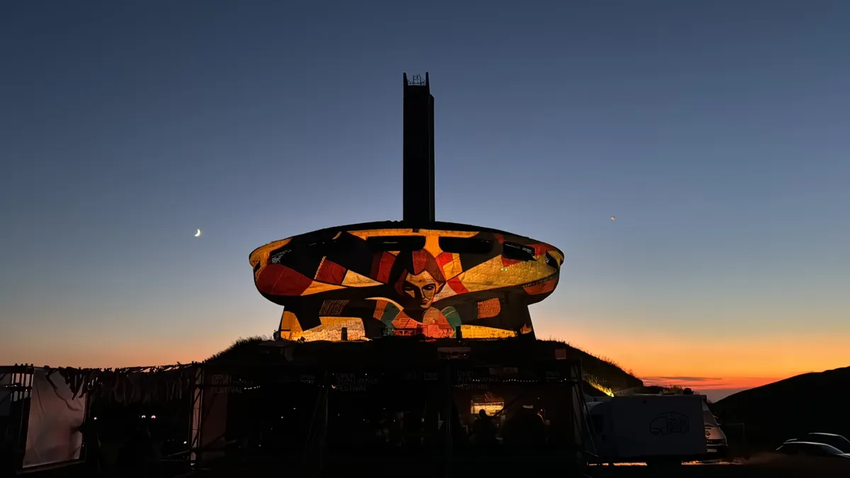 Фестивалът Open Buzludzha: Уникален микс от култура, история и природа