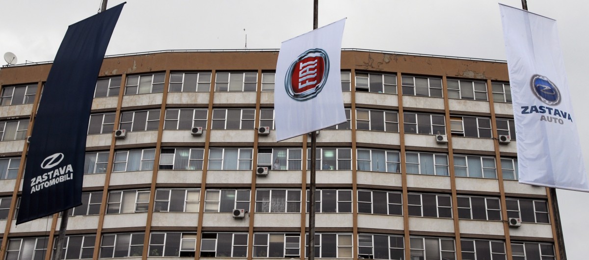 Fiat спира производството в Сърбия