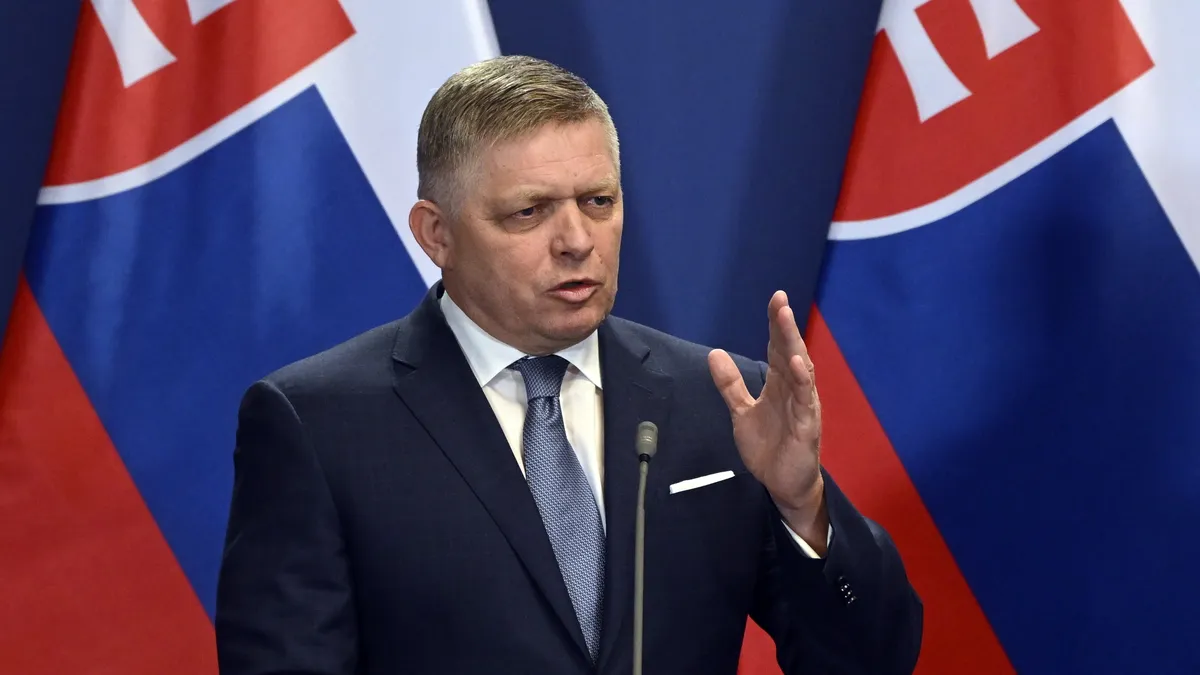 Фицо с първа публична изява след покушението