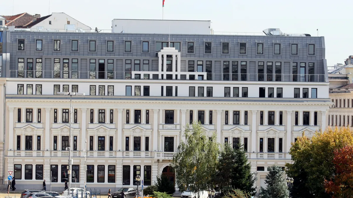 Fitch Ratings повиши дългосрочния кредитен рейтинг на ББР на „ВВВ+“