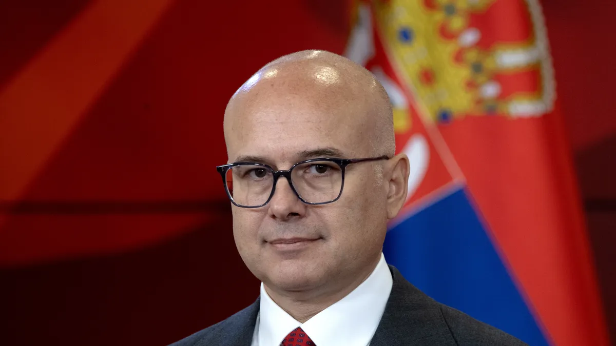 Фон дер Лайен отказа разговори с Вучевич заради негова среща с икономическия министър на Русия 