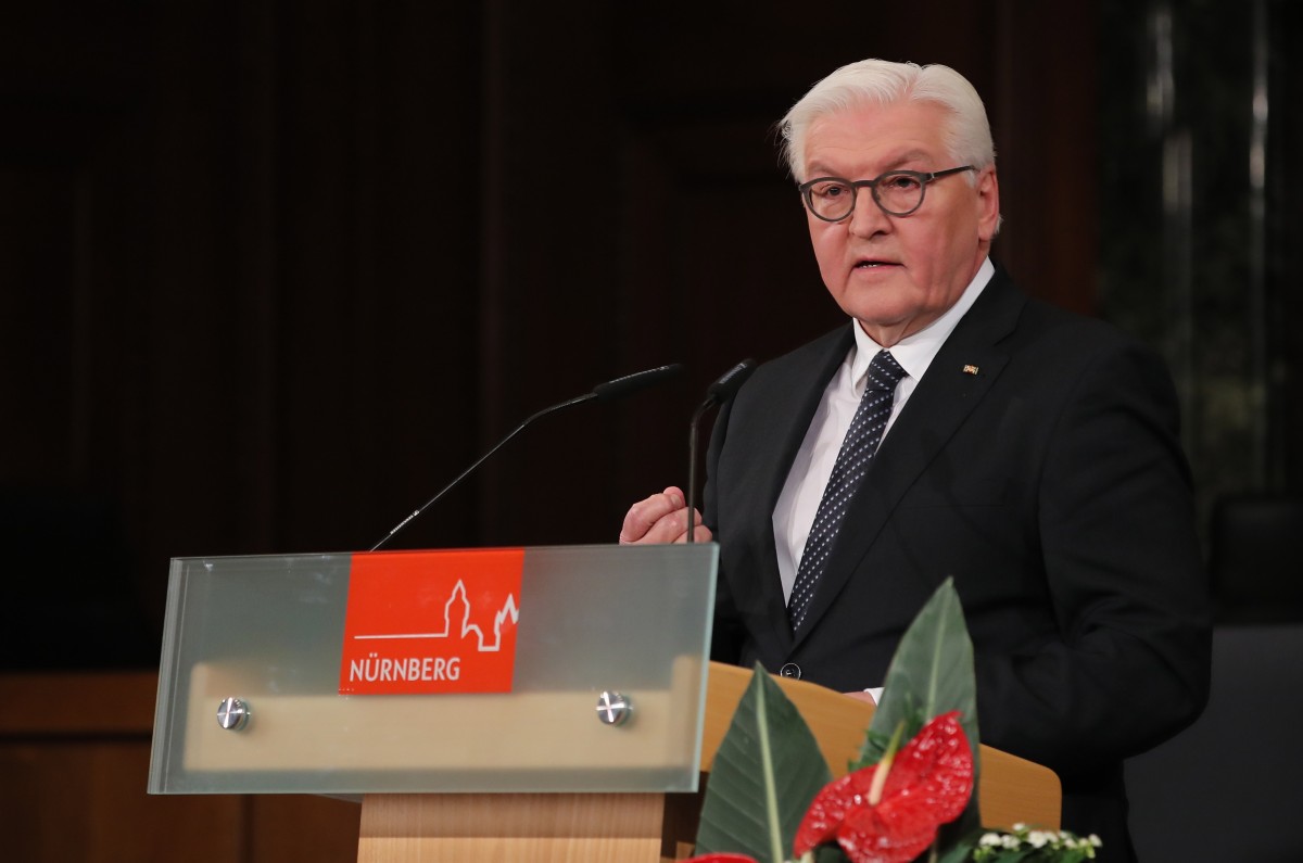 Световните лидери приветстват новата власт на Америка