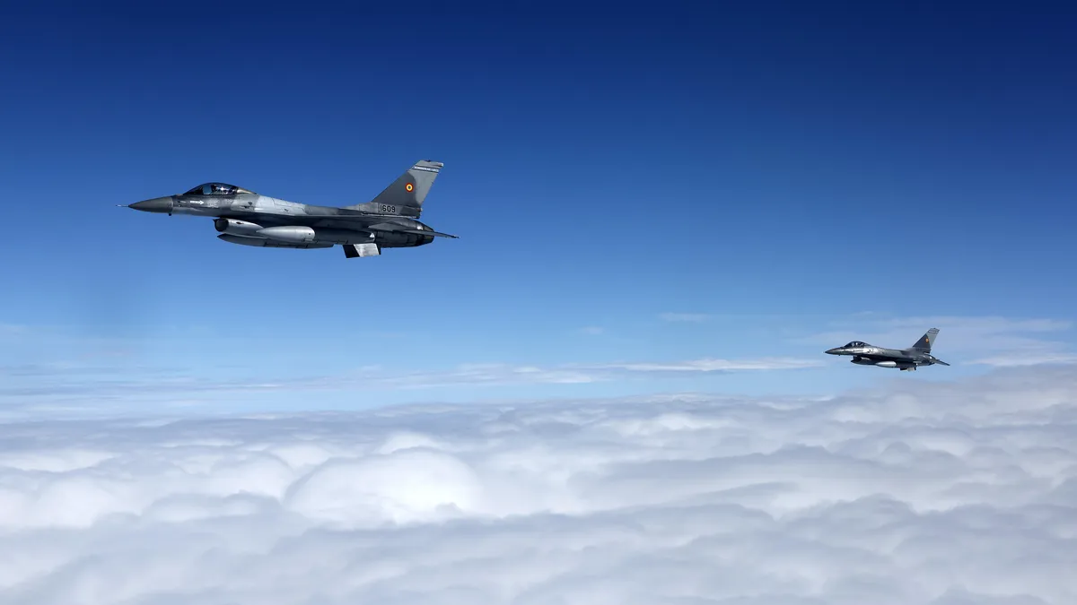 Гърция ще обучава украински пилоти на F-16