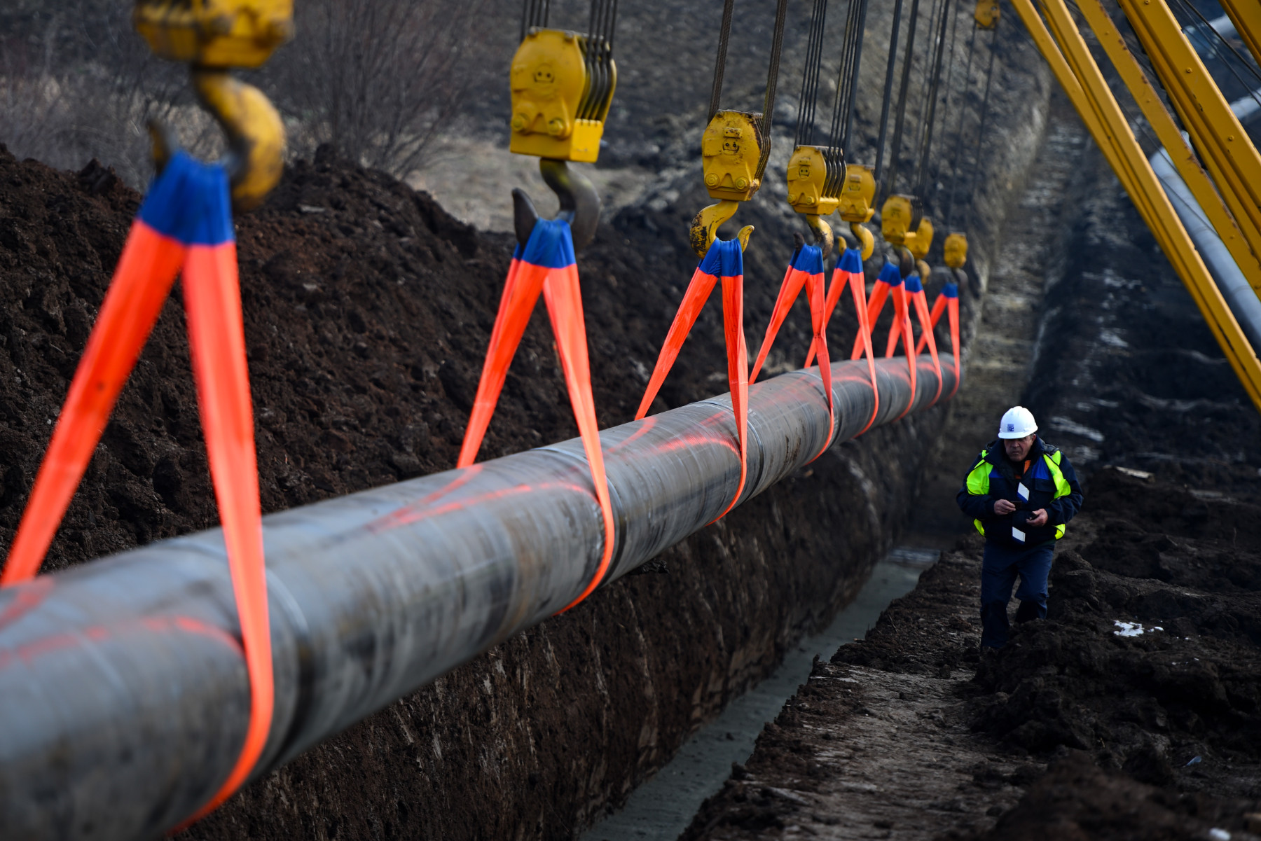 България, Гърция и Италия са купили газ от Азербайджан за 1,6 млрд. евро през януари