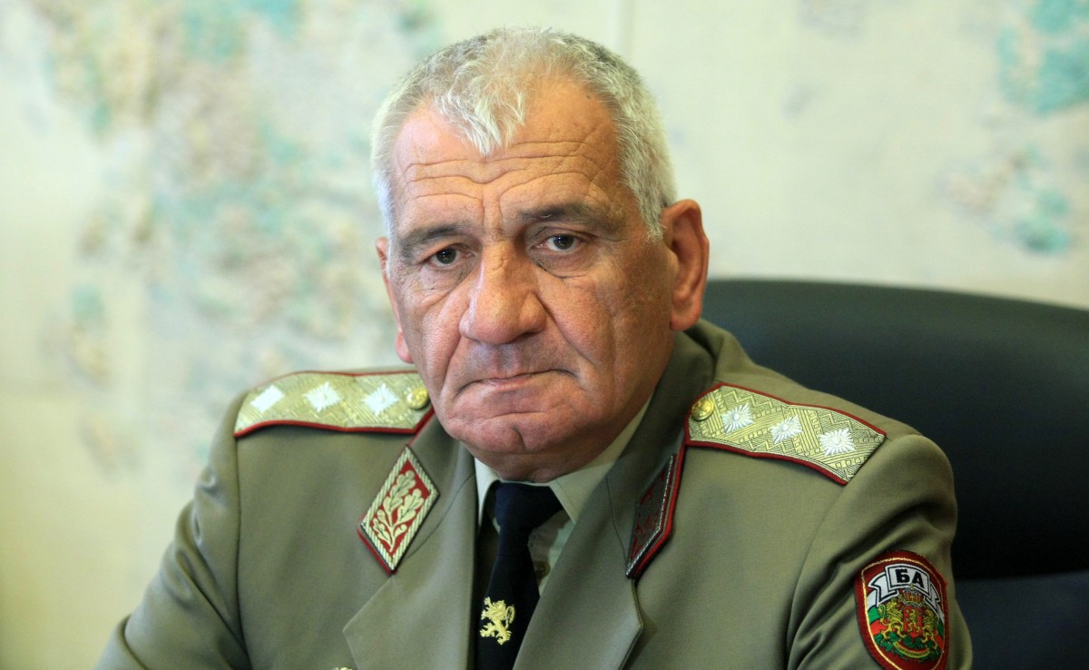 Траурна процесия за началника на отбраната ген. Андрей Боцев
