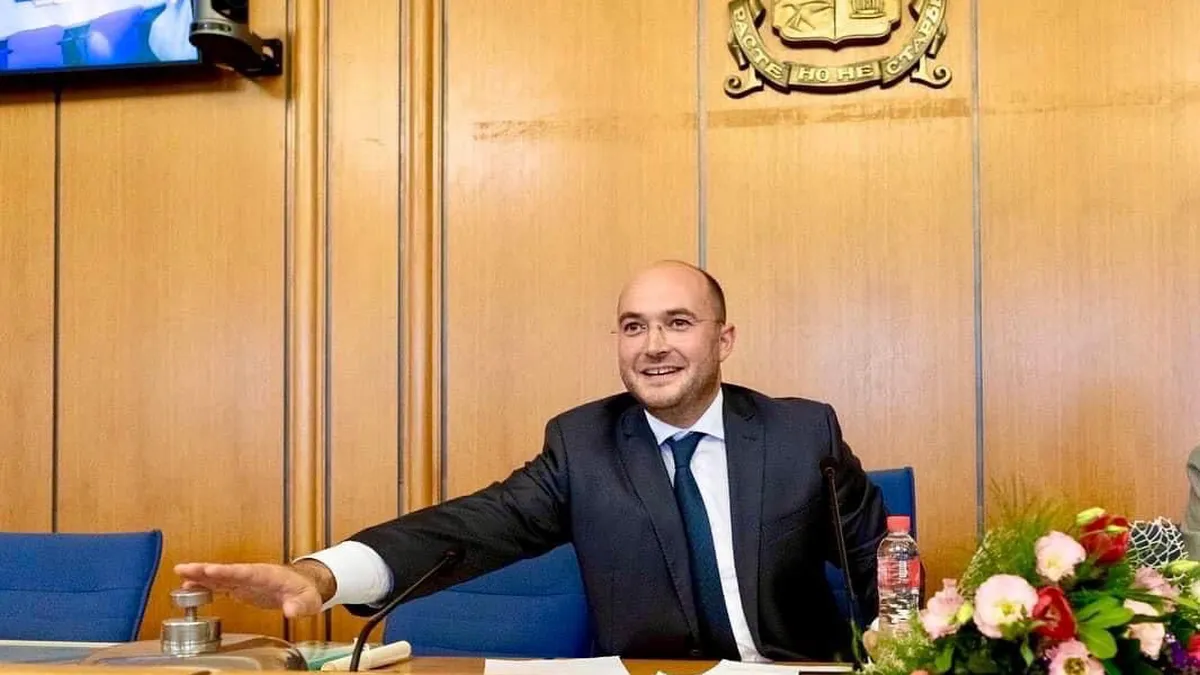 Георги Георгиев: Дано през 2025 г. мъдростта да надделее и да имаме редовен кабинет