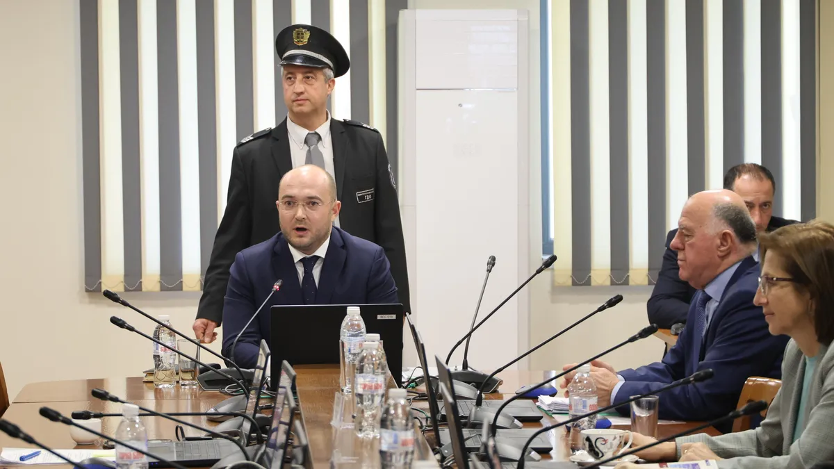 Георгиев поиска технологичен одит на съдилищата след хакерската атака по ВАС
