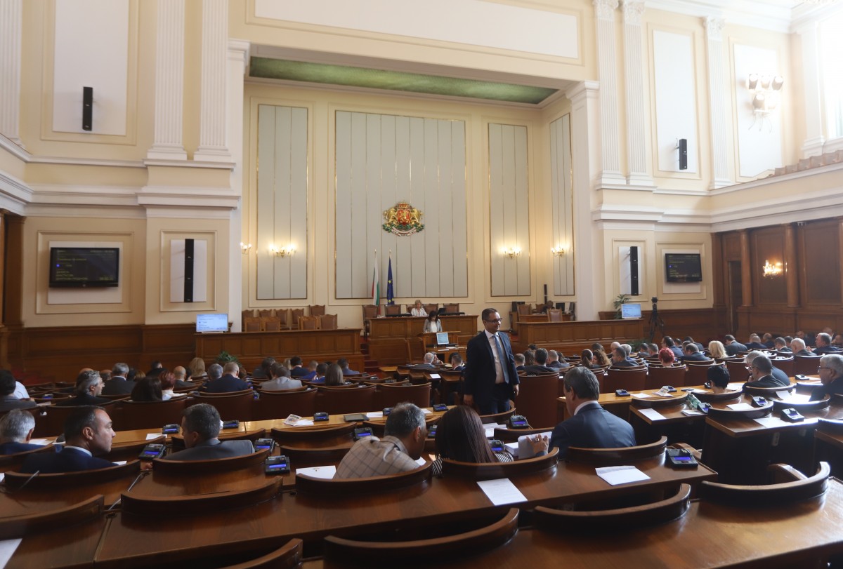 ГЕРБ иска излушване на ДАНС и МВР, БСП и на Борисов по шпионската афера