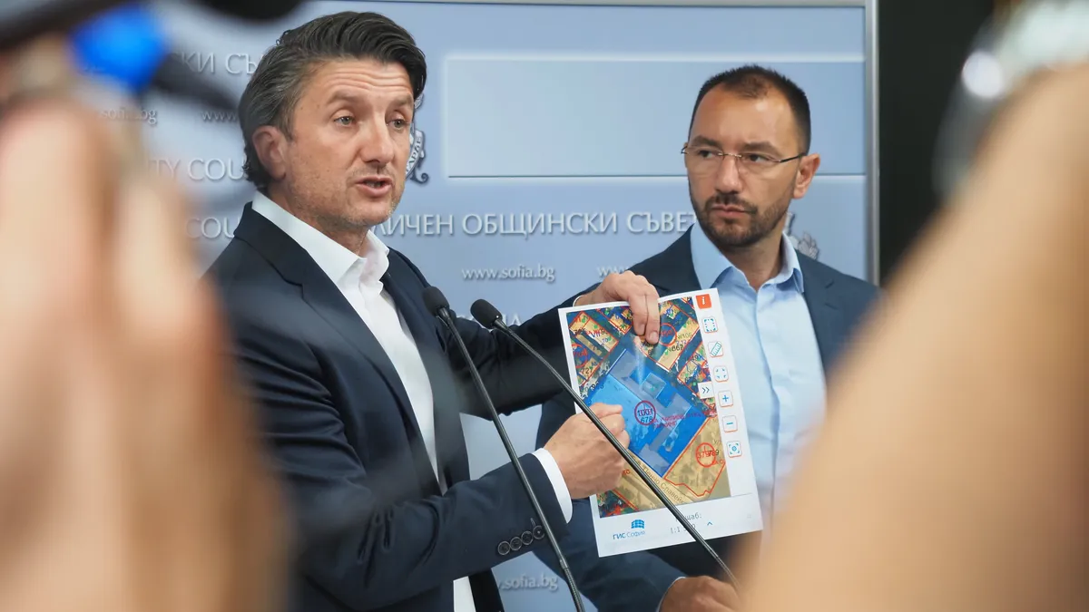 ГЕРБ-СДС: Няма да допуснем да се строят паркинги под училища и детски градини
