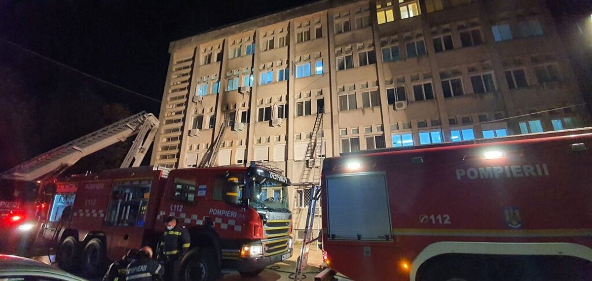 Героизъм и шок в трагичен пожар в румънска болница 