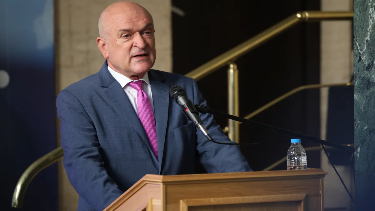 Главчев призова сънародниците ни в САЩ да гласуват масово на предстоящите избори 