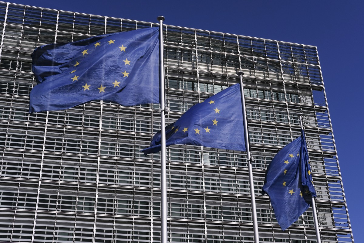 Големите парламентарни групи губят мнозинство в ЕП