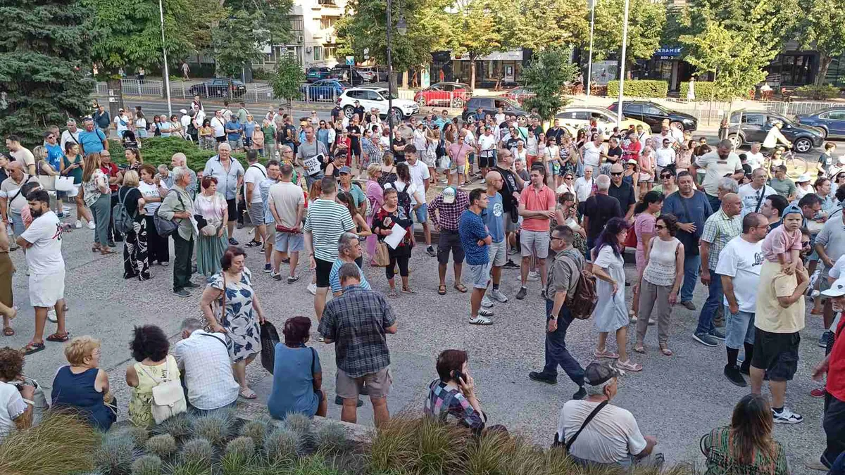Благомир Коцев остава в ареста; варненци излязоха на протест в защита на кмета си