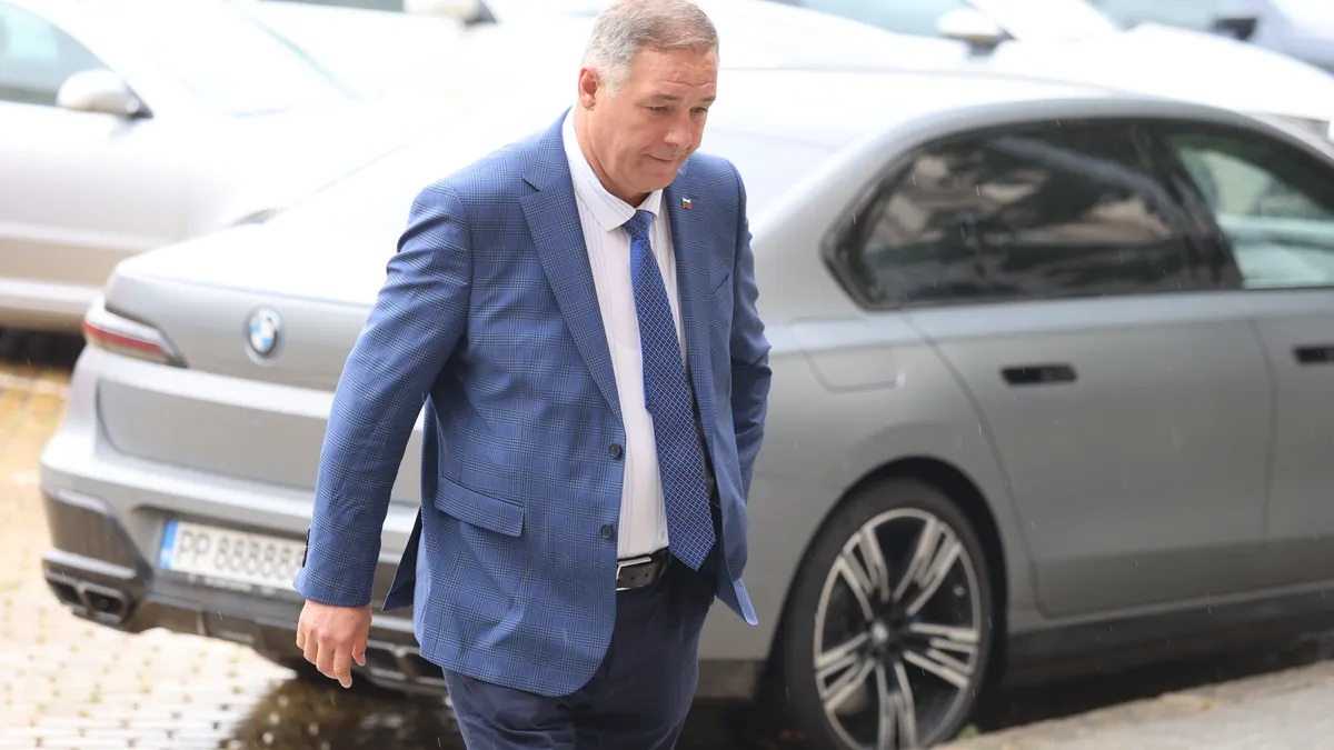 Гюнай Хюсмен: Не съм очаквал такава война в ДПС
