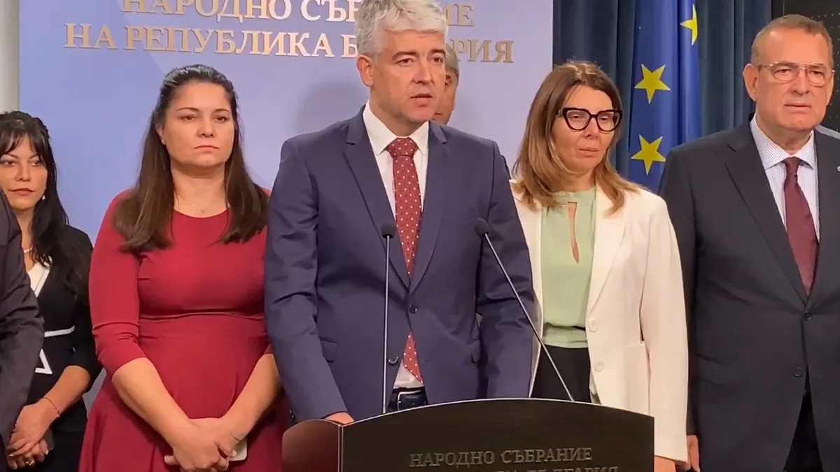 Халилов: Цветан Василев посочи заеми за 500 млн. лева към КТБ свързани с Делян Пеевски, къде е прокуратурата