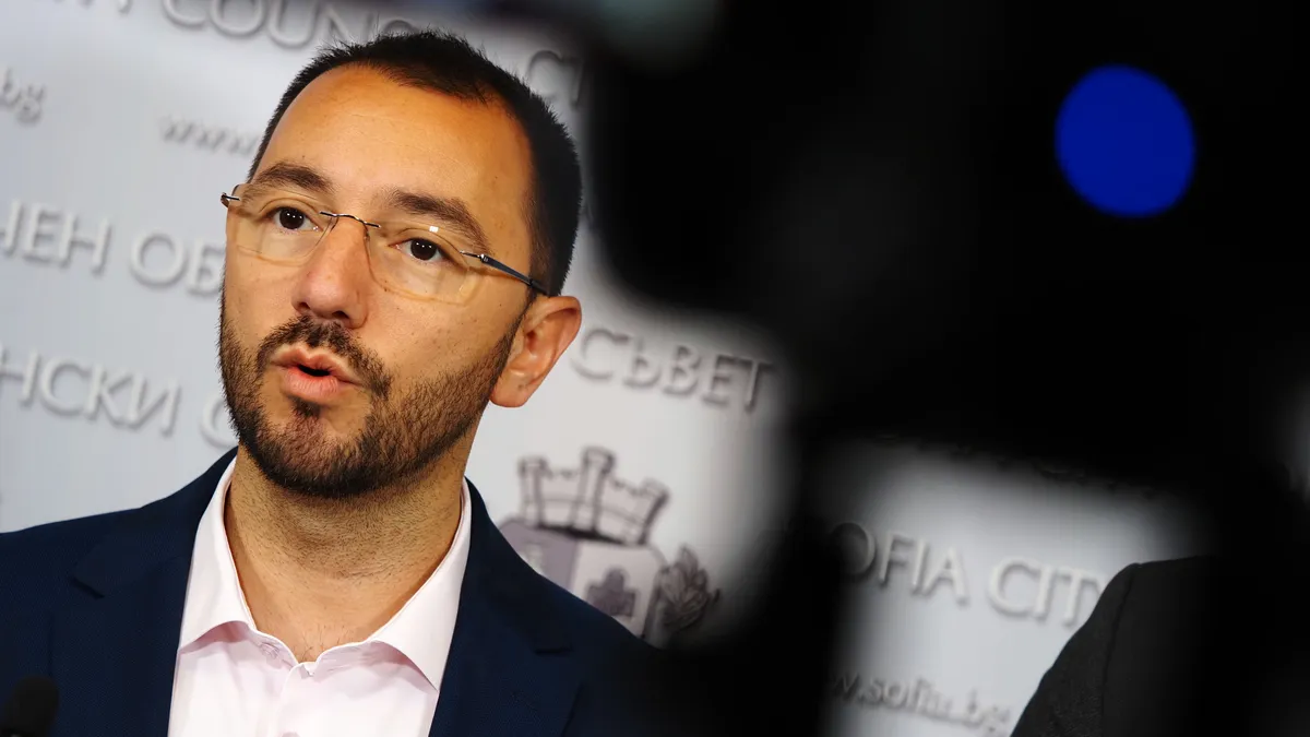  Хекимян: Освен незаконен, ремонтът на "Патриарха" се оказа и некачествен