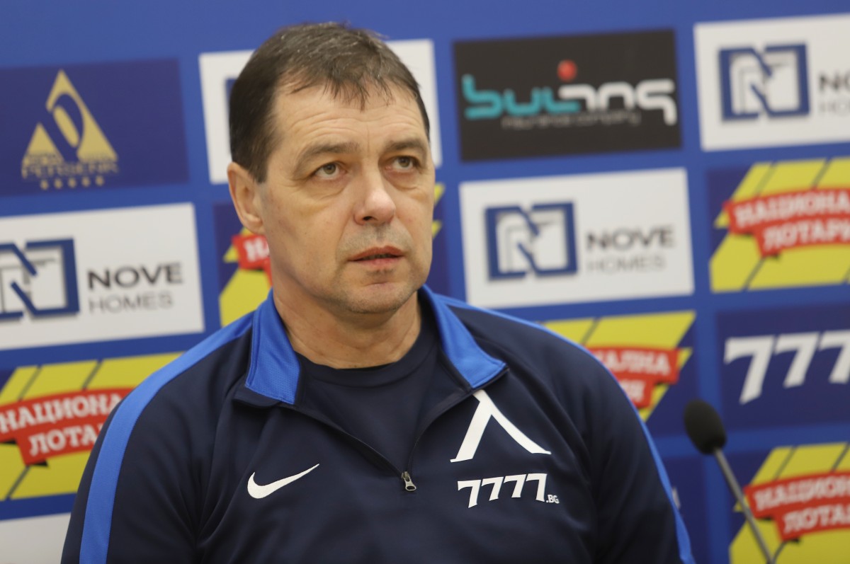 Хубчев: Всичко друго освен шампион и купа не се брои в отбори като Левски