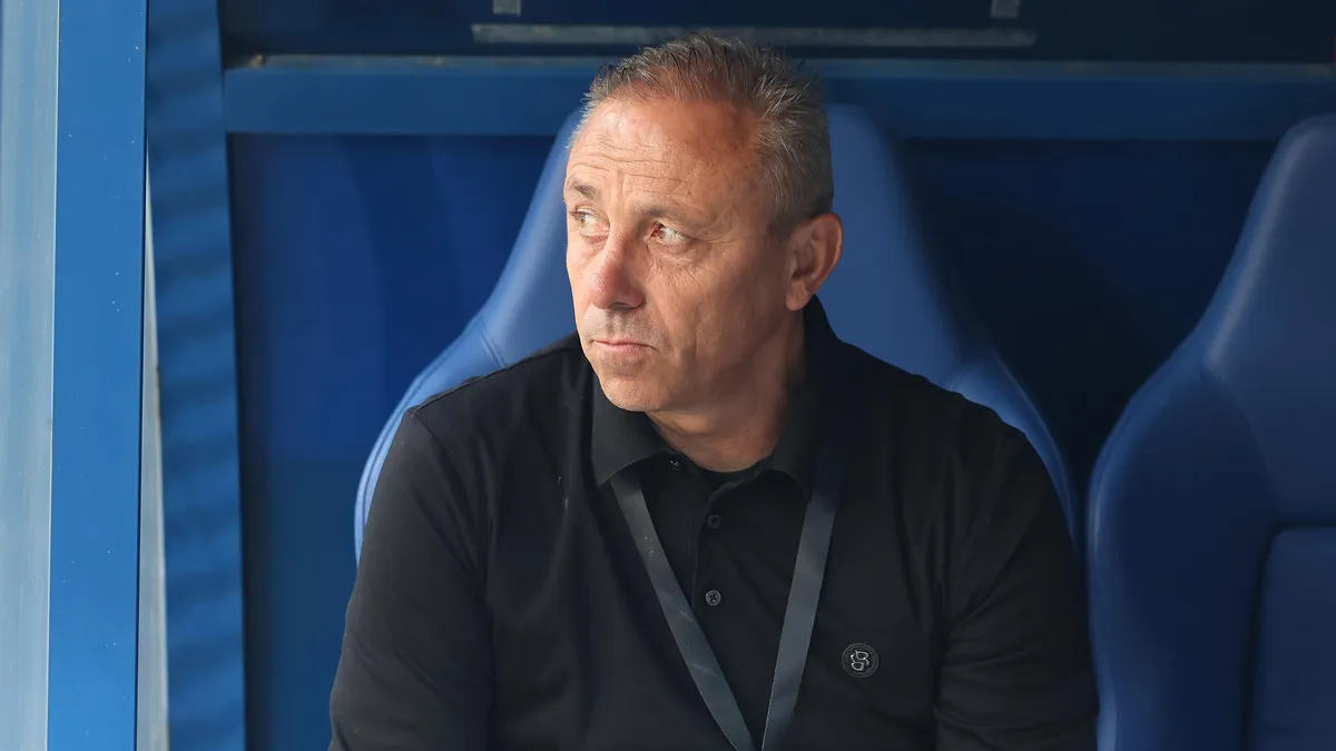 Илиан Илиев казал при 0:0 да подобрим нещата - последва катастрофалното 0:4 за България
