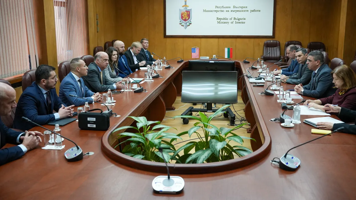 Илков и Мертен обсъдиха даденото от САЩ ново оборудване за повишаване сигурността по границите