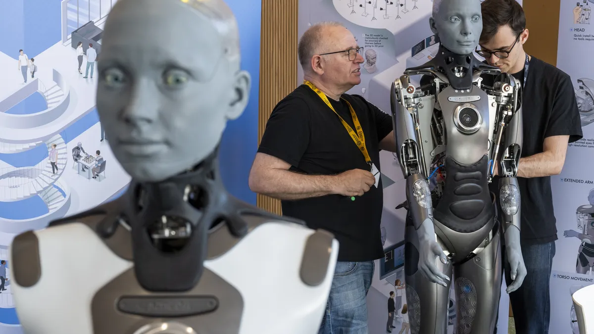 Илон Мъск пуска хуманоидни роботи на пазара през 2026 г.