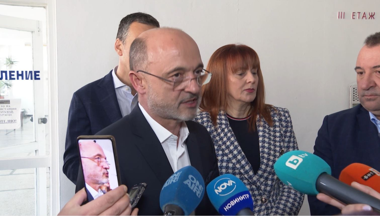 Меджидиев: ВМА започва обучение на специалисти за медицински хеликоптери