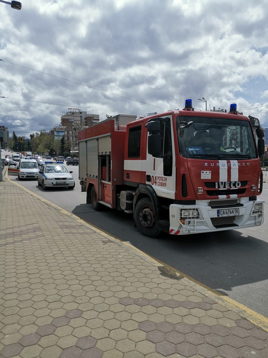 Забравена раница затвори метростанция Европейски съюз