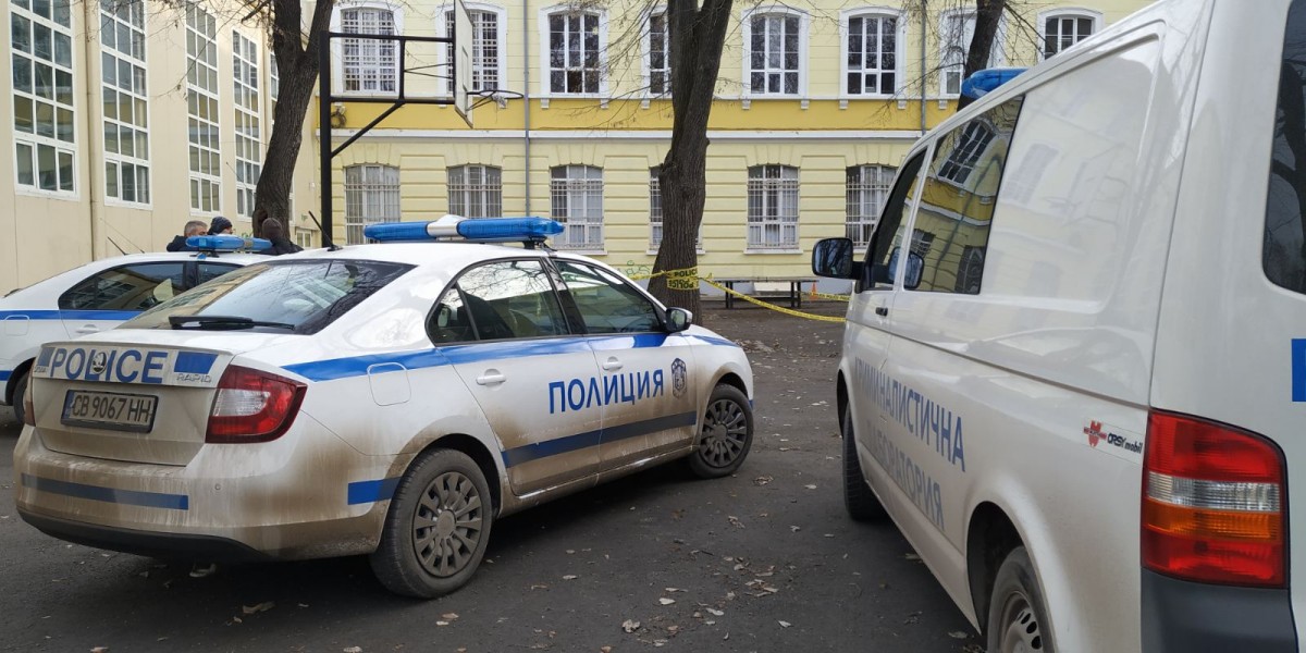 Взрив на газова бутилка вдигна на крак цял квартал в Русе