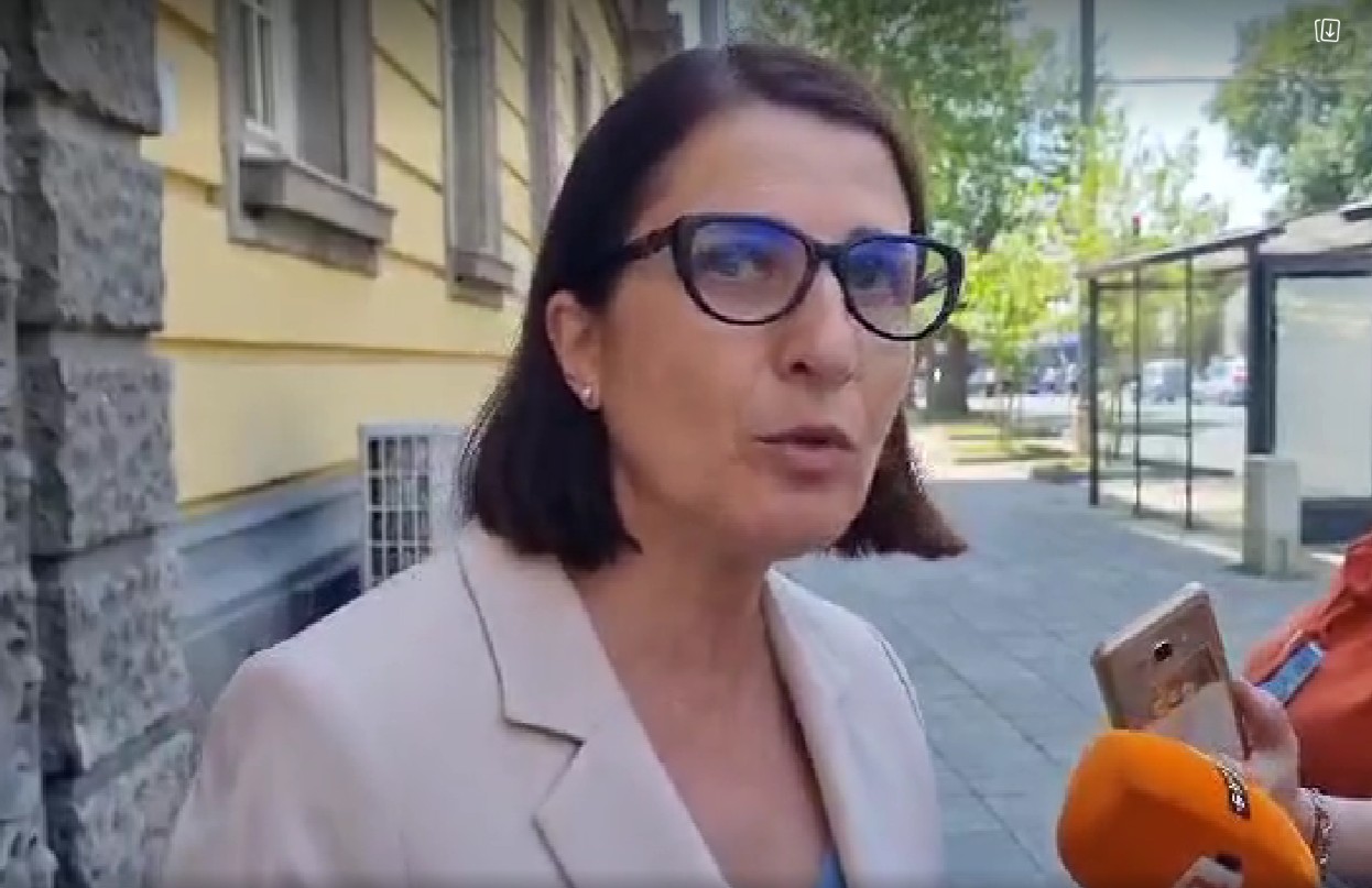 Мариана Тошева: Невъзможно е бежанците да живеят и зимата в Слънчев бряг