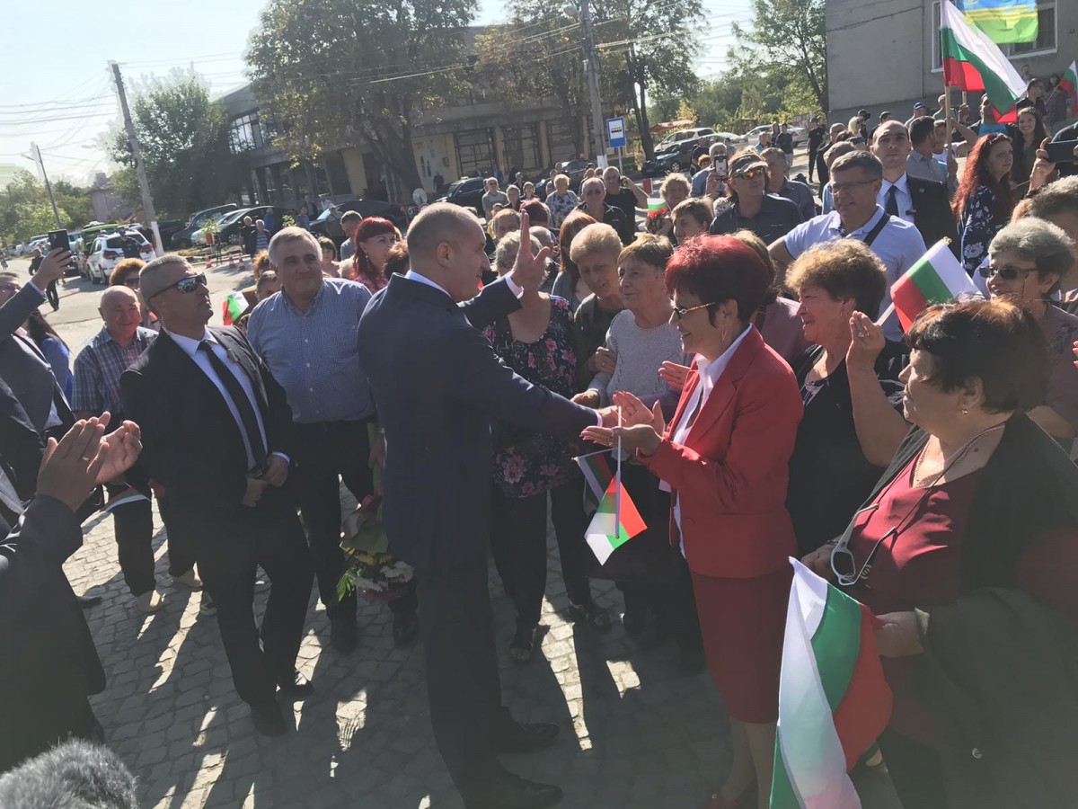 Радев: Да излезе истината за записите, шкафчетата и корупционните схеми