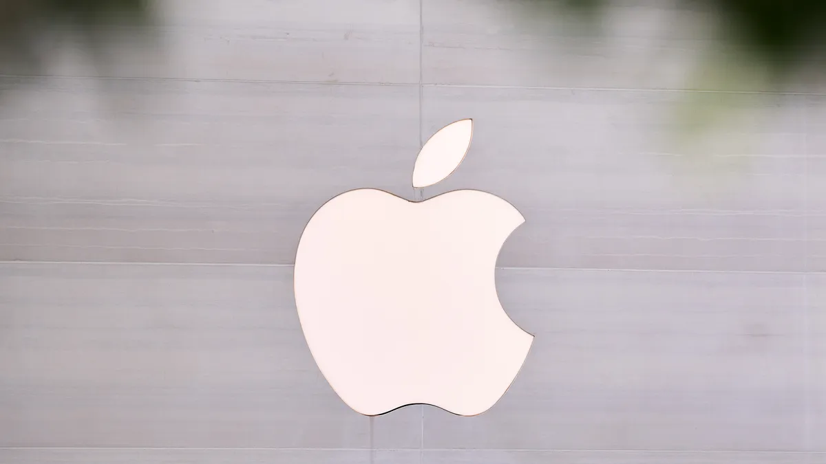Индонезия отхвърли предложение за 100 млн. долара от Apple