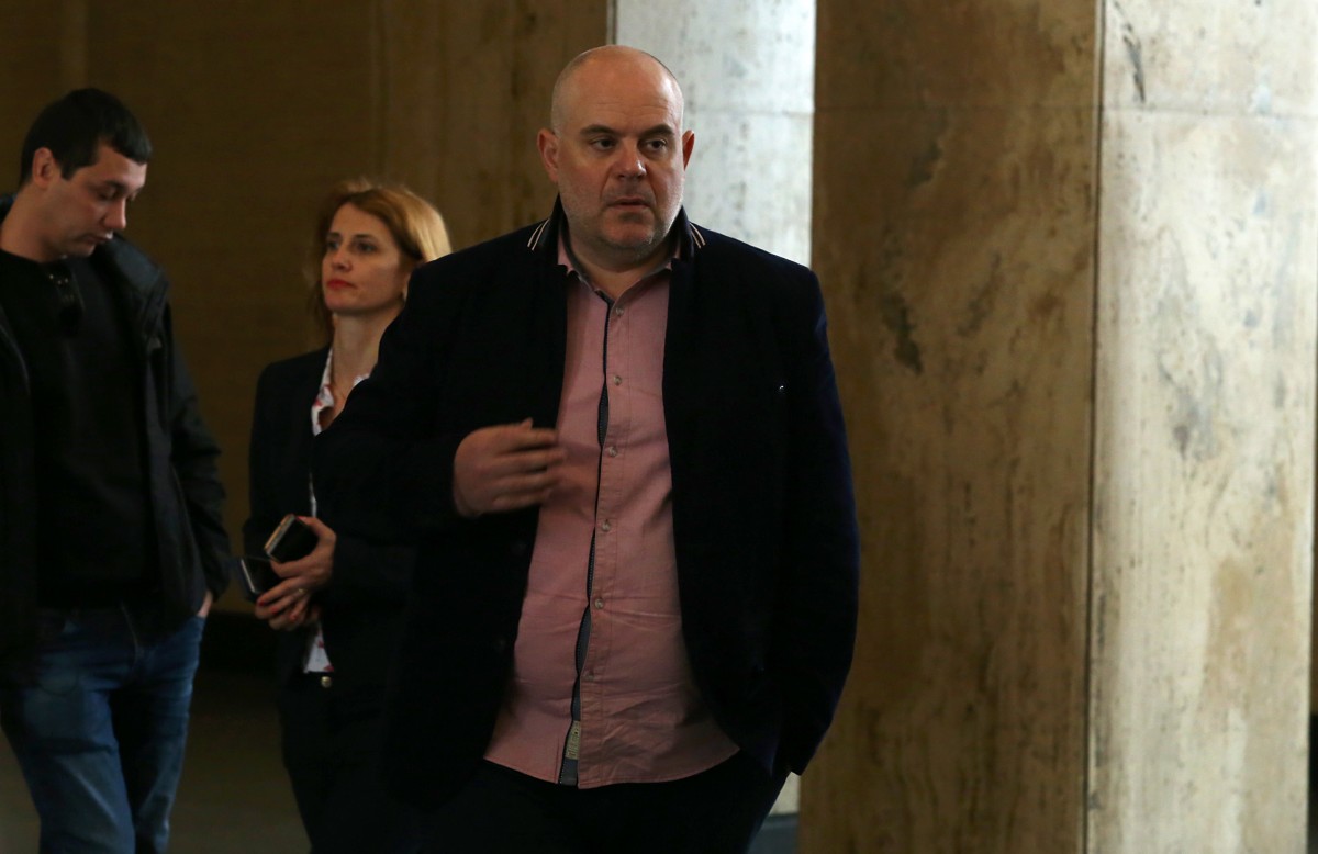 Съдии: Данаил Кирилов и Иван Гешев урониха авторитета на съдебната власт