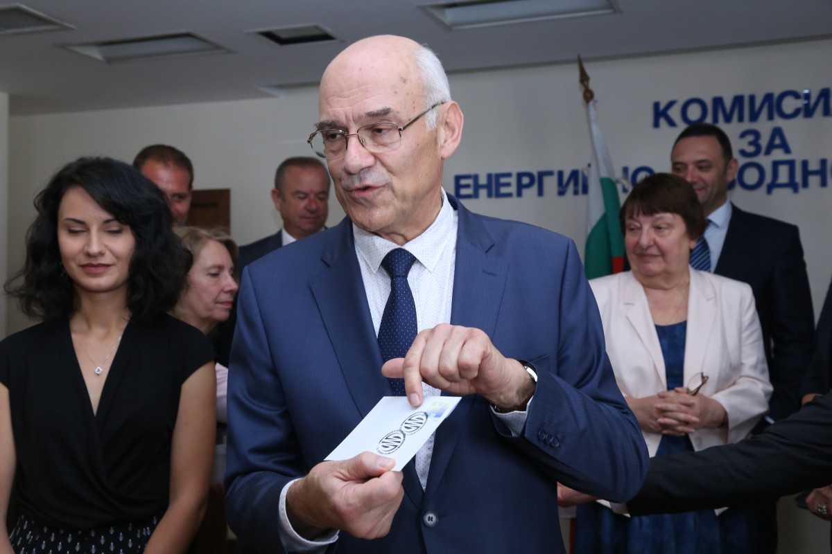 Иван Иванов: Парното няма да поскъпва