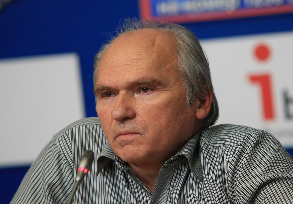 Иван Николов: Мъртвата хватка на Косово