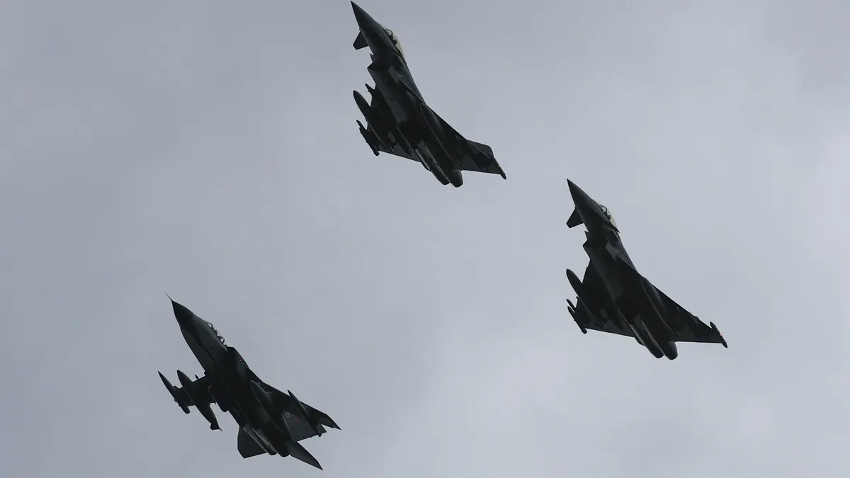 Изтребители на НАТО са прихванали шест руски самолета над Балтийско море през последните 2 дни