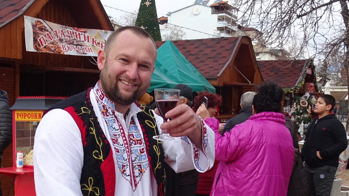 Качествено вино се претака три пъти, но само по пълнолуние